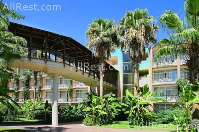 One Resort World 